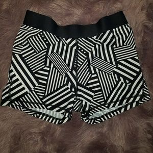 VICTORIA SECRET SPORT SHORTS